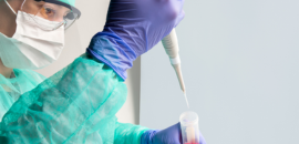 préparation des anticancéreux sous hotte